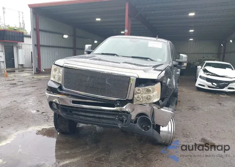 2011 GMC Sierra 1500 Sle z USA, uszkodzony, nr VIN 3GTU2VE21BG394805